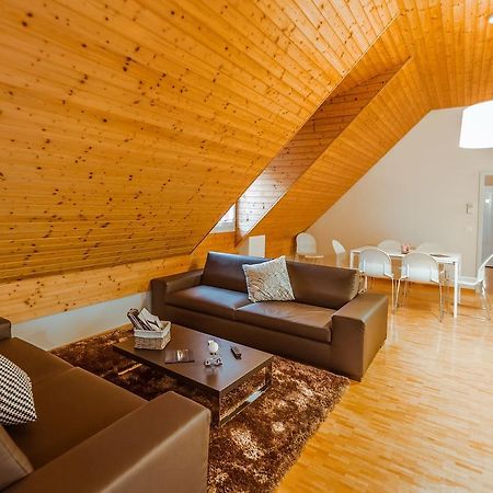 Aparthotel Les Galeries Marval Neuchâtel Esterno foto