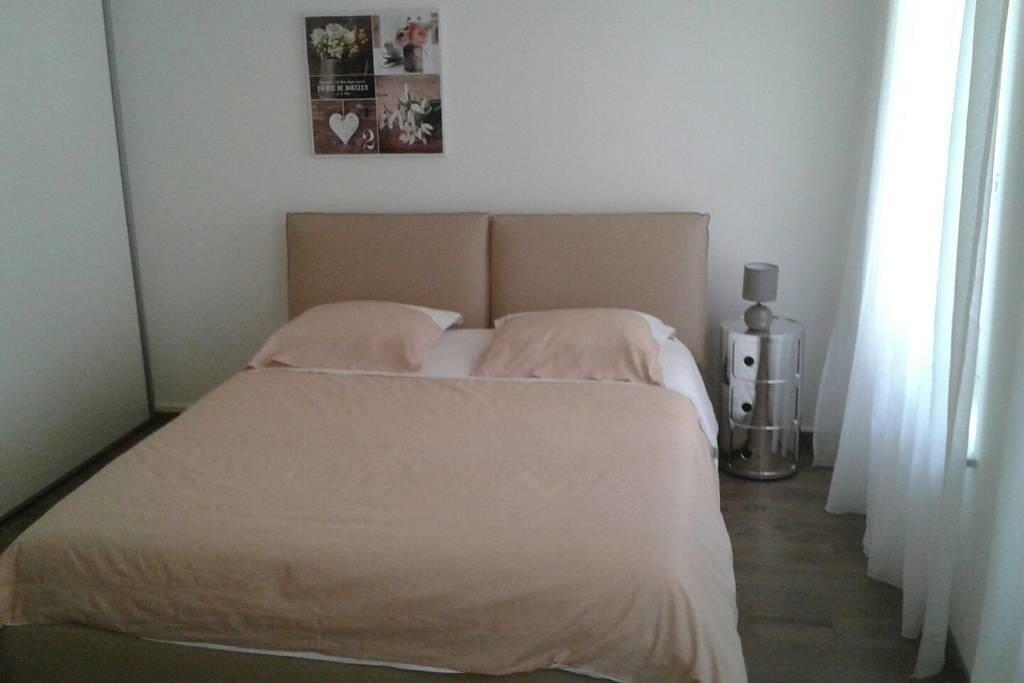 Aparthotel Les Galeries Marval Neuchâtel Esterno foto